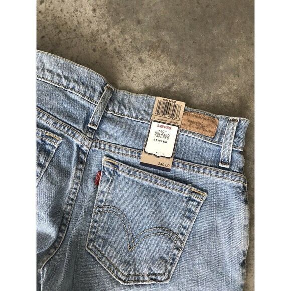 Levi’s Relaxed Tapered Womens Light Stonewash At Waist Jeans 10 Medium - Picture 7 of 11